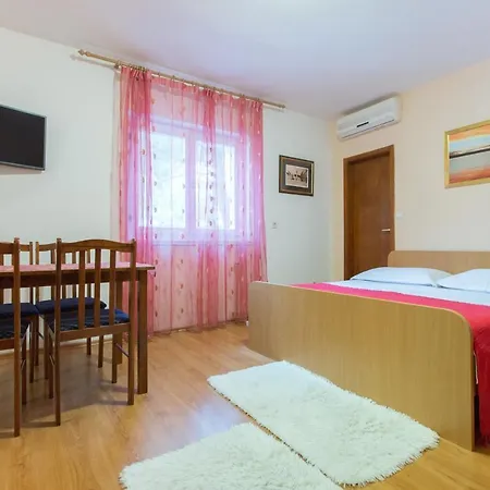 Apartments Stanicic Brela Extérieur photo