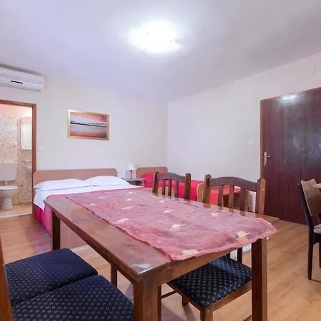 Apartments Stanicic Brela Extérieur photo