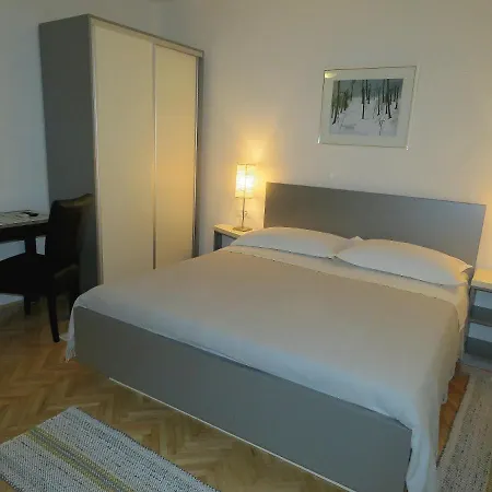 Apartments Stanicic Brela Extérieur photo