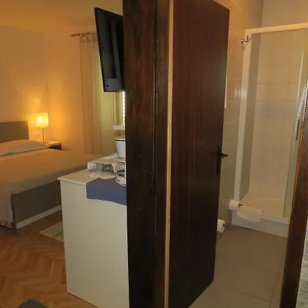 Apartments Stanicic Brela Extérieur photo