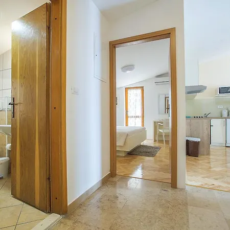 Apartments Stanicic Brela Extérieur photo