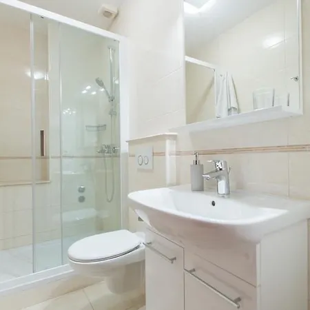 Apartments Stanicic Brela Extérieur photo