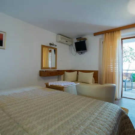 Apartments Stanicic Brela Extérieur photo