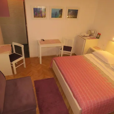 Apartments Stanicic Brela Extérieur photo