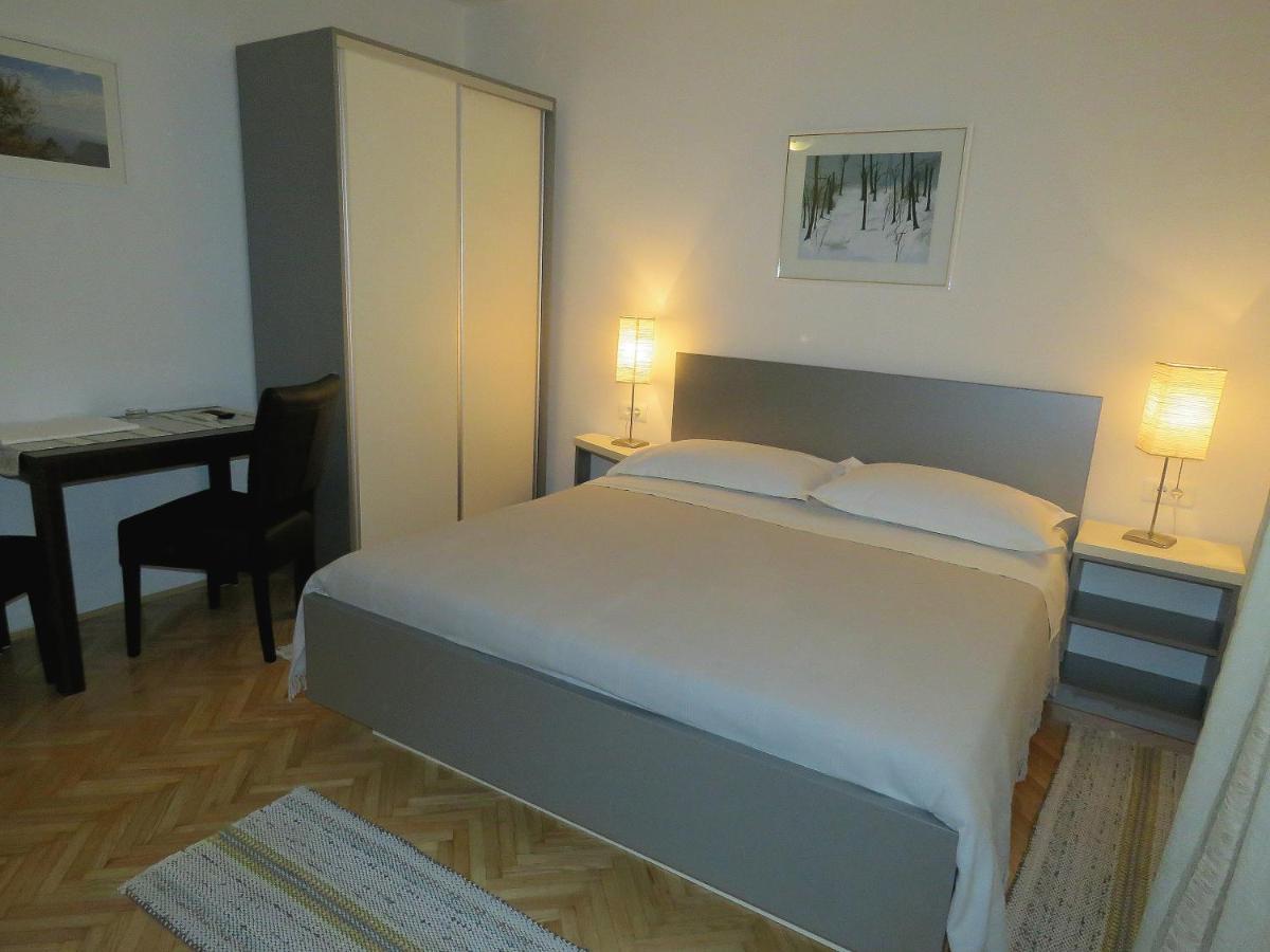 Stanicic Apartment *